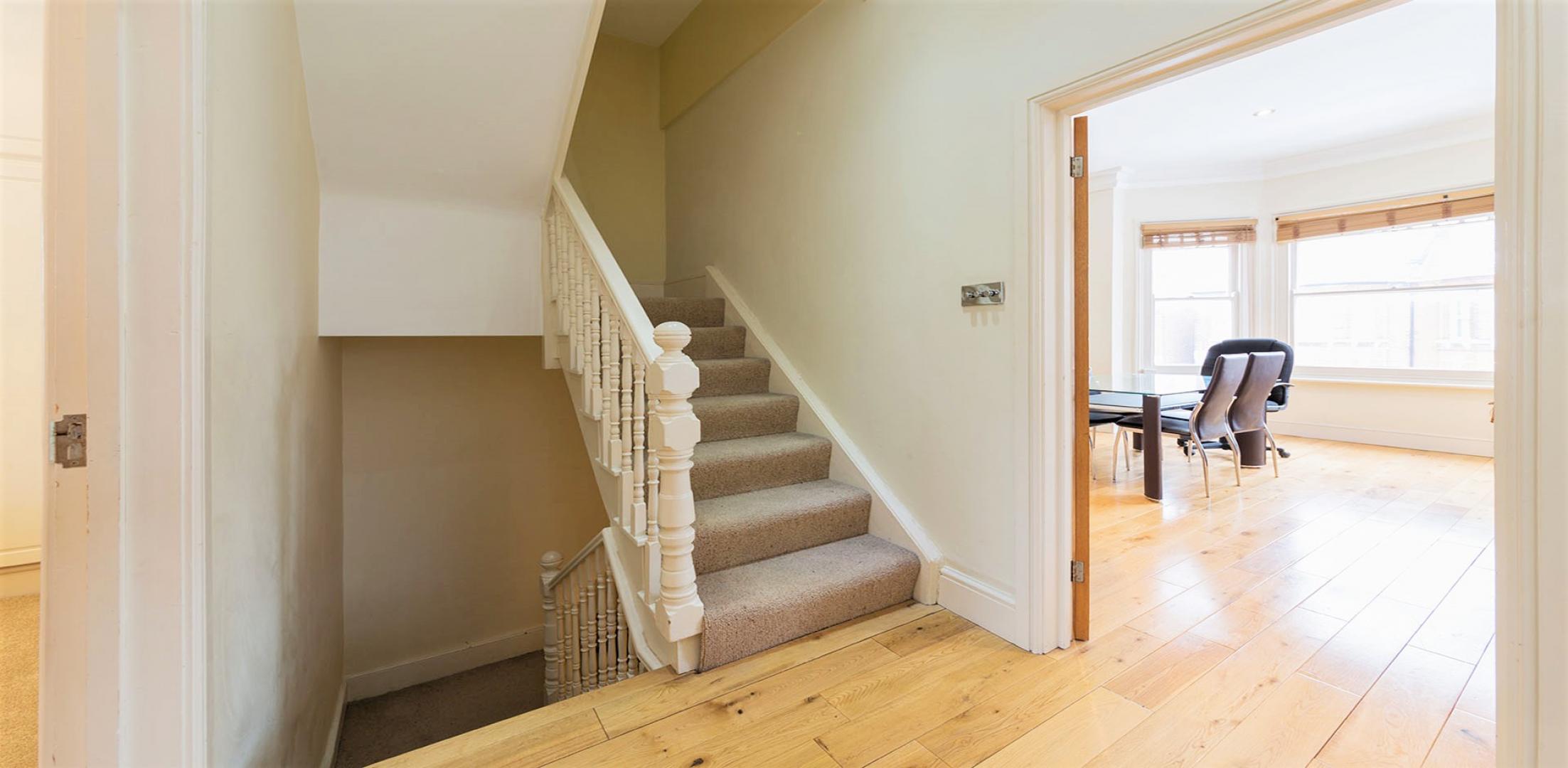 			3 Bedroom, 2 bath, 1 reception Flat			 Richborough Road, Kilburn